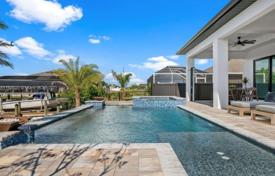 市内独栋房屋 – 美国，佛罗里达，Cape Coral. $1,550,000