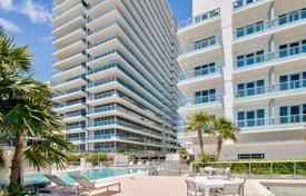 住宅 – 美国，佛罗里达，迈阿密滩. $3,781,000