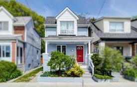 市内独栋房屋 – 加拿大，安大略，多伦多，Woodbine Avenue. C$1,027,000