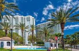 住宅 – 美国，佛罗里达，阿文图拉. $909,000