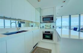 2-室的 公寓在共管公寓 120 m² 迈阿密滩, 美国. $3,200,000