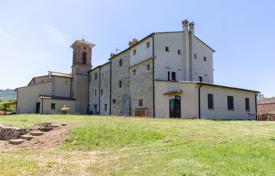 城堡 – 意大利，Umbria，Passignano Sul Trasimeno. 1,600,000€