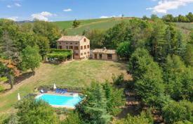 山庄 – 意大利，Marche，Amandola. 850,000€