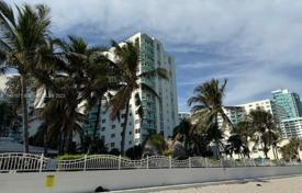 公寓大厦 – 美国，佛罗里达，好莱坞，South Ocean Drive. $598,000