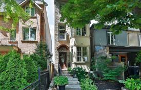 市内独栋房屋 – 加拿大，安大略，多伦多，Logan Avenue. C$1,712,000
