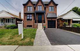 市内独栋房屋 – 加拿大，安大略，多伦多，East York. C$2,110,000