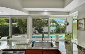 市内独栋房屋 – 美国，佛罗里达，劳德代尔堡. $815,000