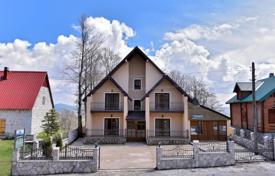 8-室的 住宅 248 m² Zabljak (city), 黑山. 335,000€
