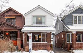 市内独栋房屋 – 加拿大，安大略，多伦多，East York. C$1,295,000