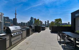 住宅 – 加拿大，安大略，多伦多，Old Toronto，Richmond Street West. C$1,117,000