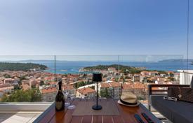 2-室的 住宅 54 m² Makarska, 克罗地亚. 271,000€