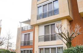 7-室的 山庄 430 m² Eyüpsultan, 土耳其. $2,044,000