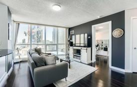 住宅 – 加拿大，安大略，多伦多，Yonge Street. C$1,213,000