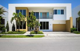 别墅 – 美国，佛罗里达，Doral. 1,532,000€