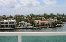 住宅 – 美国，佛罗里达，阿文图拉. $1,252,000