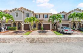市内独栋房屋 – 美国，佛罗里达，迈阿密，Cutler Bay. $420,000