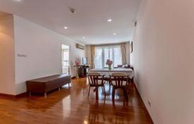 2-室的 公寓在共管公寓 Watthana, 泰国. $228,000