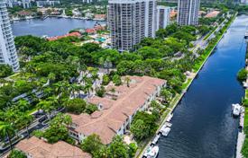 市内独栋房屋 – 美国，佛罗里达，阿文图拉. $2,250,000