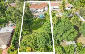 市内独栋房屋 – 美国，佛罗里达，North Miami. $830,000