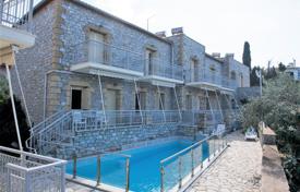 市内独栋房屋 – 希腊，伯罗奔尼撒，Kardamyli. 250,000€
