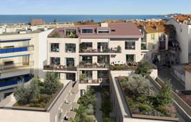 住宅 – 法国，蔚蓝海岸（法国里维埃拉），滨海博略. From 755,000€