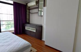 2-室的 公寓在共管公寓 Watthana, 泰国. 366,000€