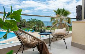 2-室的 联排别墅 132 m² Amarilla Golf, 西班牙. 630,000€