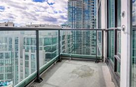 6-室的 住宅 Yonge Street, 加拿大. C$1,048,000