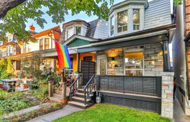 联排别墅 – 加拿大，安大略，多伦多，Old Toronto，Saint Clarens Avenue. C$1,654,000