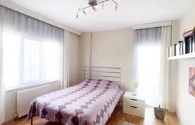 4-室的 山庄 350 m² Büyükçekmece, 土耳其. $520,000