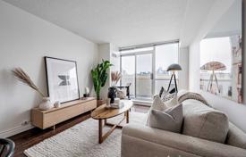 住宅 – 加拿大，安大略，多伦多，Old Toronto，Stafford Street. C$880,000
