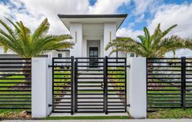市内独栋房屋 – 美国，佛罗里达，迈阿密，West End. $2,950,000