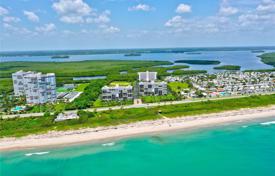 公寓大厦 – 美国，佛罗里达，Indian River County，Vero Beach. $474,000