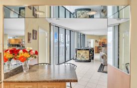 2-室的 公寓在共管公寓 130 m² 阿文图拉, 美国. $470,000