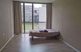 2-室的 公寓在共管公寓 Bang Sue, 泰国. $396,000
