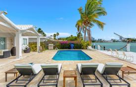5-室的 住宅 440 m² 迈阿密滩, 美国. 3,000€ /周