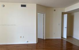2-室的 公寓在共管公寓 109 m² 阿文图拉, 美国. $530,000