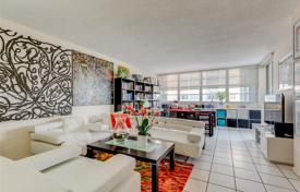 公寓大厦 – 美国，佛罗里达，好莱坞，South Ocean Drive. $345,000