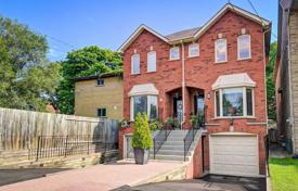 联排别墅 – 加拿大，安大略，多伦多，Old Toronto. C$1,145,000