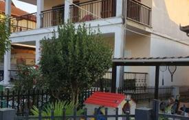 市内独栋房屋 – 希腊，马其顿和色雷斯，塞萨洛尼基. 220,000€
