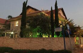 别墅 – 以色列，Center District，内坦亚. $1,960,000