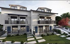 3-室的 新楼公寓 90 m² Foça, 土耳其. $274,000