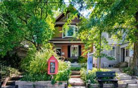 市内独栋房屋 – 加拿大，安大略，多伦多，Old Toronto. C$1,272,000