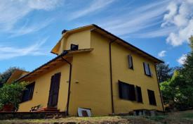 3-室的 山庄 150 m² Civitella In Val di Chiana, 意大利. 450,000€