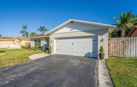 市内独栋房屋 – 美国，佛罗里达，Coral Springs. $565,000