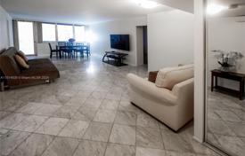 2-室的 公寓在共管公寓 101 m² North Miami Beach, 美国. 369,000€