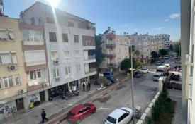 住宅 – 土耳其，Istanbul，Beşiktaş. $209,000