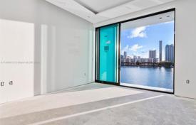 市内独栋房屋 – 美国，佛罗里达，North Miami Beach. $2,760,000