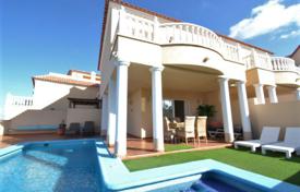 联排别墅 – 西班牙，加那利群岛，圣克鲁斯德特内里费，特内里费岛，Playa Paraiso. 495,000€
