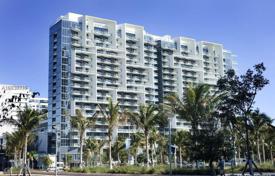 住宅 – 美国，佛罗里达，迈阿密滩. $1,860,000